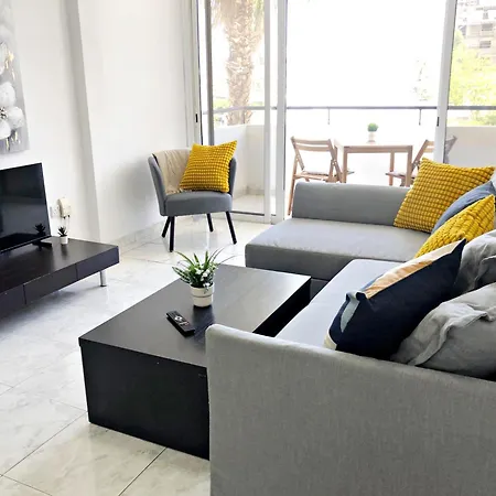 Large Close To Finikoudes With 2 Balconies * Larnaca