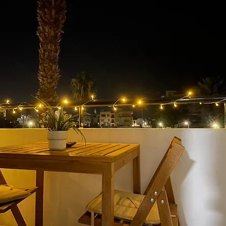 Апартаменти Large Close To Finikoudes With 2 Balconies *